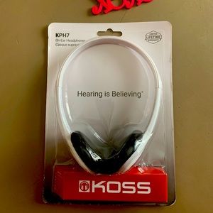 NWT koss headphones limited lifetime waranty
